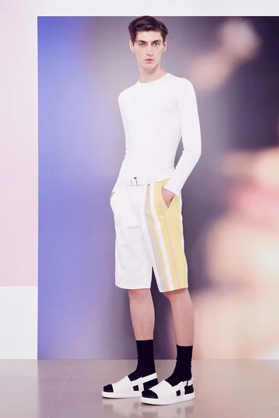Look 3